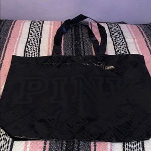 New VS Tote
